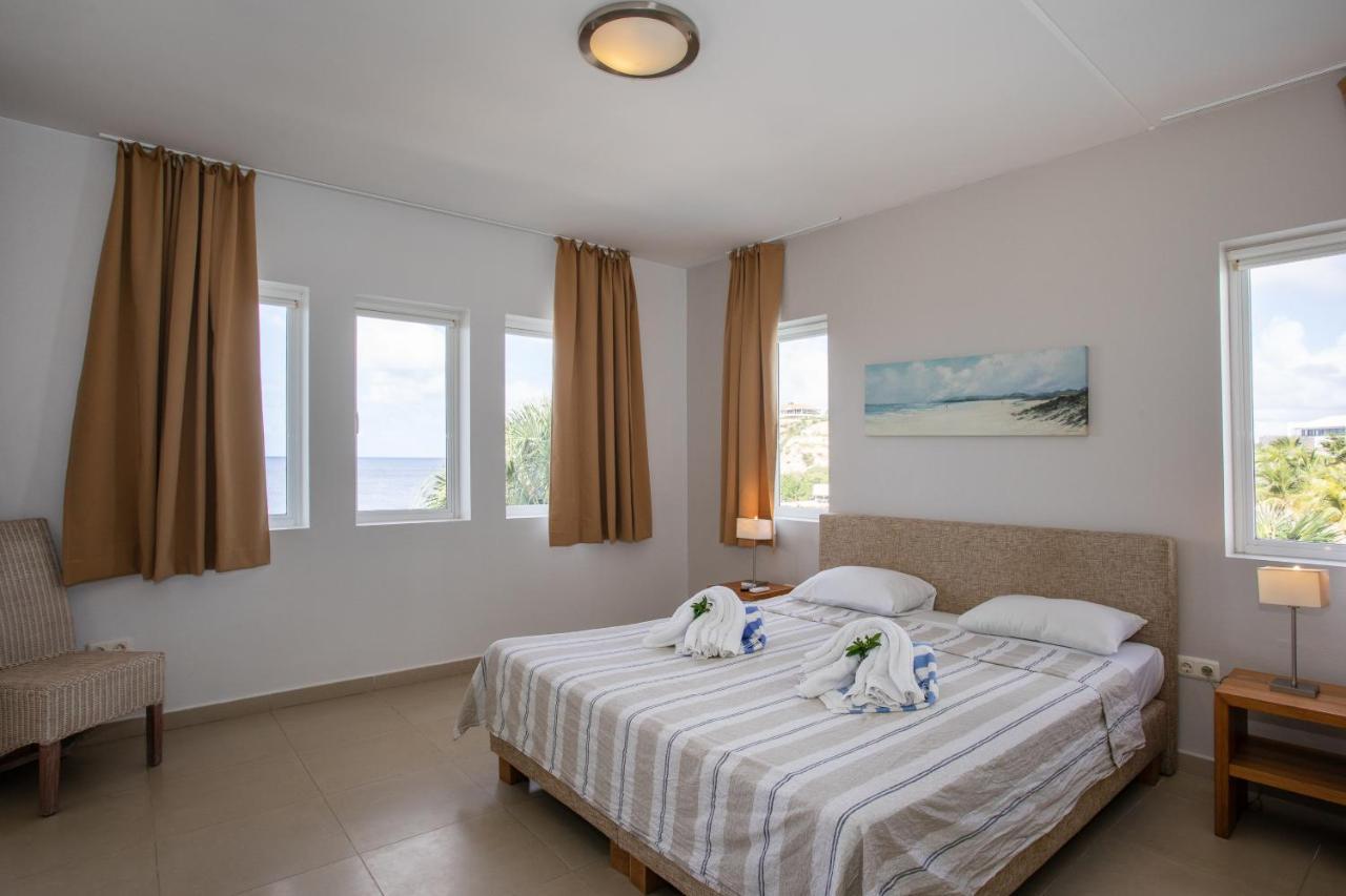 Blue Bay Beach Apartments Ngoại thất bức ảnh