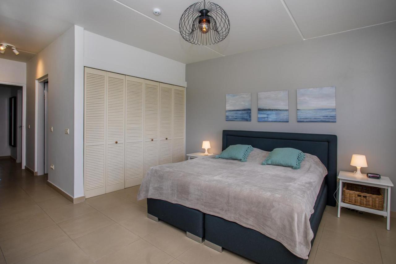 Blue Bay Beach Apartments Ngoại thất bức ảnh