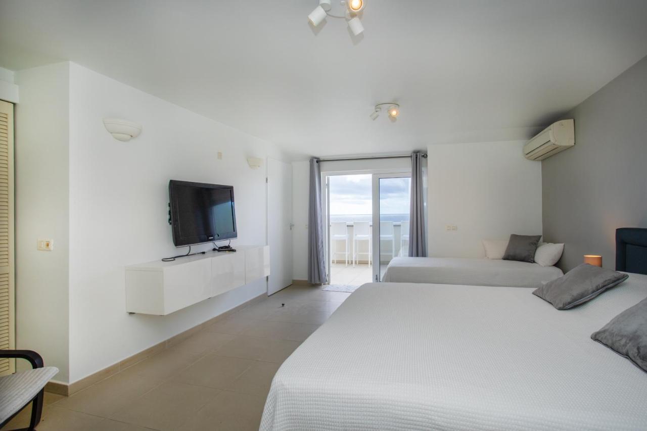 Blue Bay Beach Apartments Ngoại thất bức ảnh