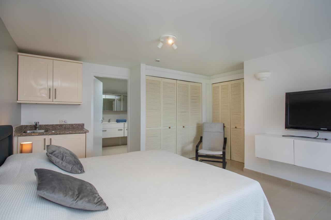Blue Bay Beach Apartments Ngoại thất bức ảnh