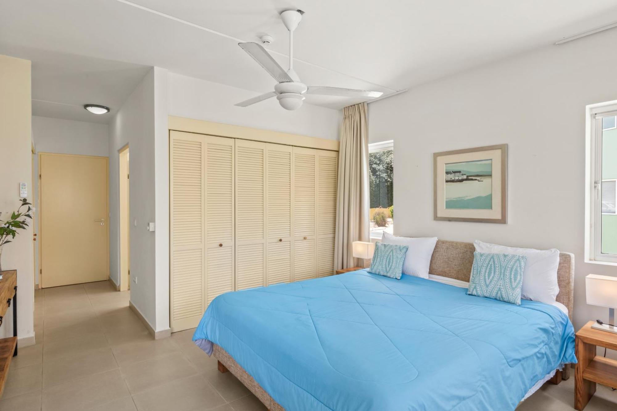 Blue Bay Beach Apartments Ngoại thất bức ảnh