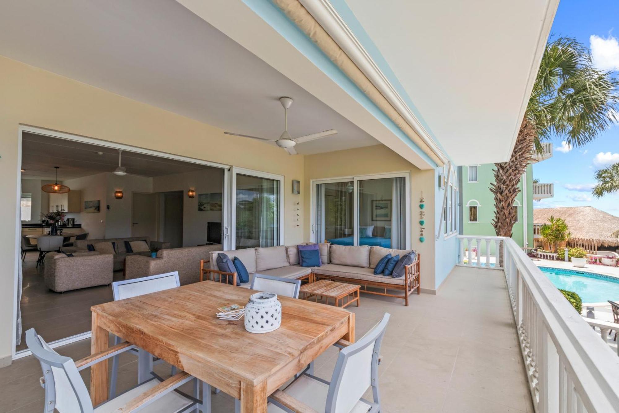 Blue Bay Beach Apartments Ngoại thất bức ảnh